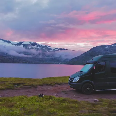 Mercedes Sprinter Camper Arbor *
