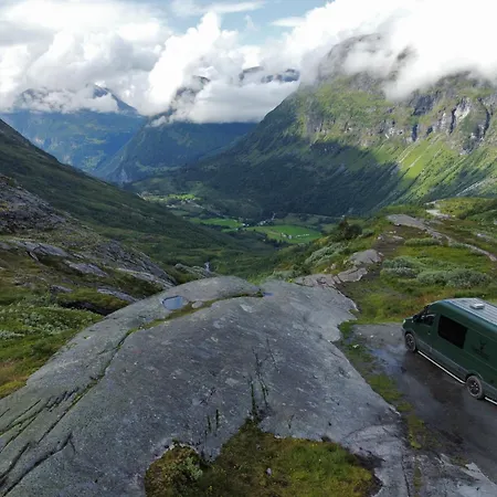 Mercedes Sprinter Camper Arbor * Heiloo