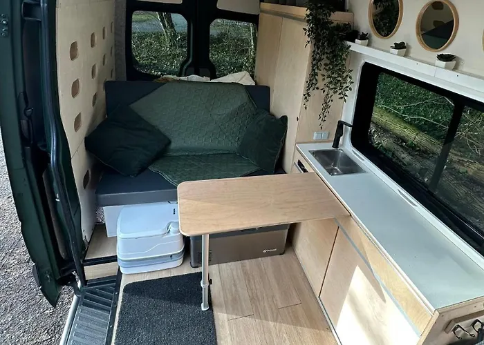 Mercedes Sprinter Camper Arbor